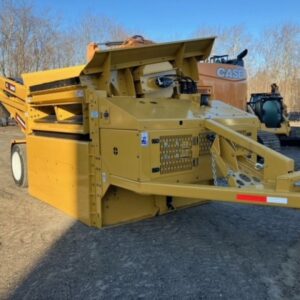 Screen Machine’s 77C double-deck screening plant