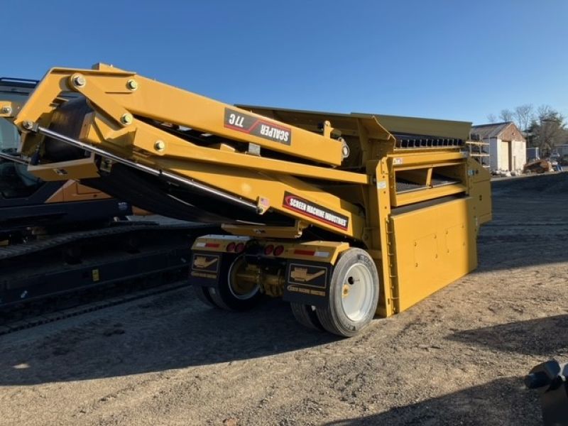 Screen Machine’s 77C double-deck screening plant - Image 5