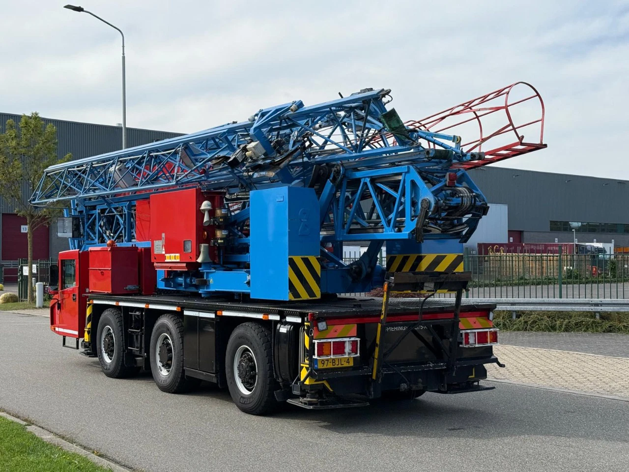 Spierings SK375 AT-3 6×6 Mobile Tower Crane - Image 5