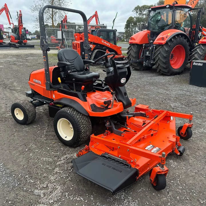 KUBOTA F2890 LAWN MOWER - Image 3