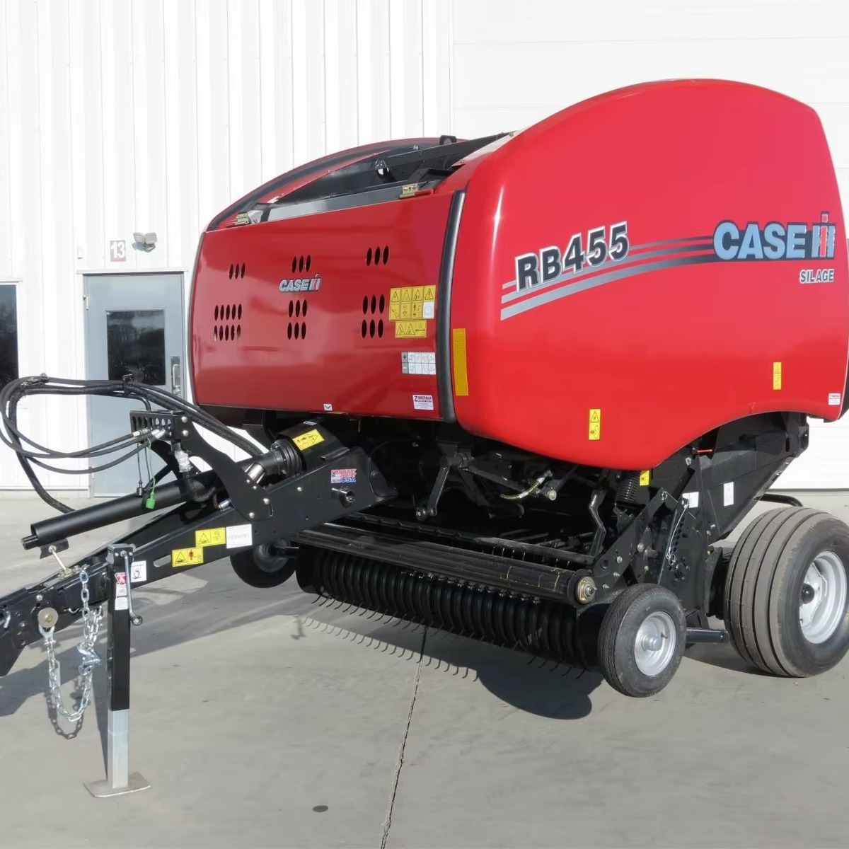 CASE IH RB455 ROUND HAY BALER - Image 3