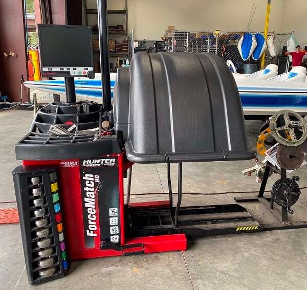 3D Hunter Wheel Alignment Machine