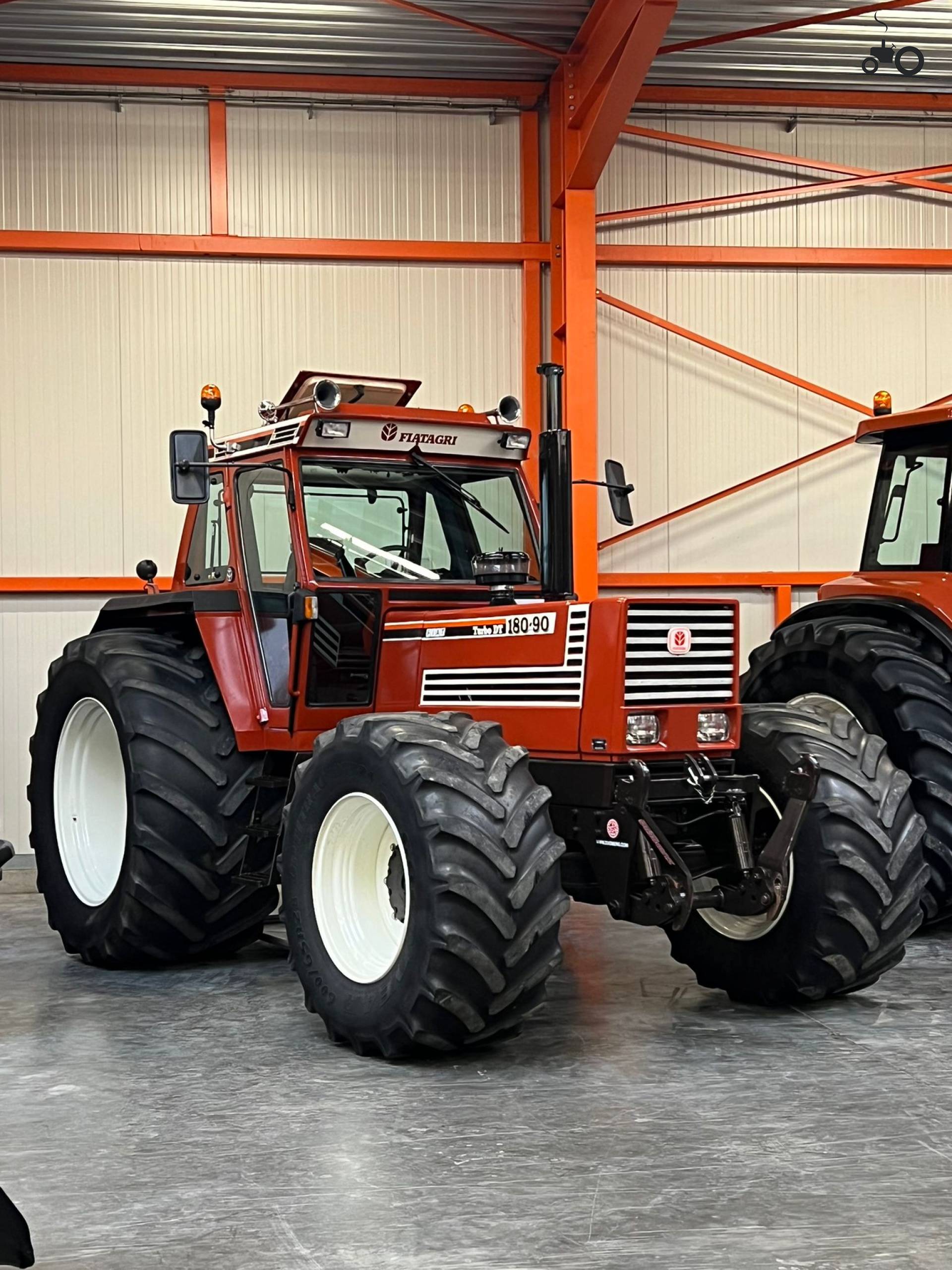 FIAT 180-90 180HP TRACTOR - Image 3