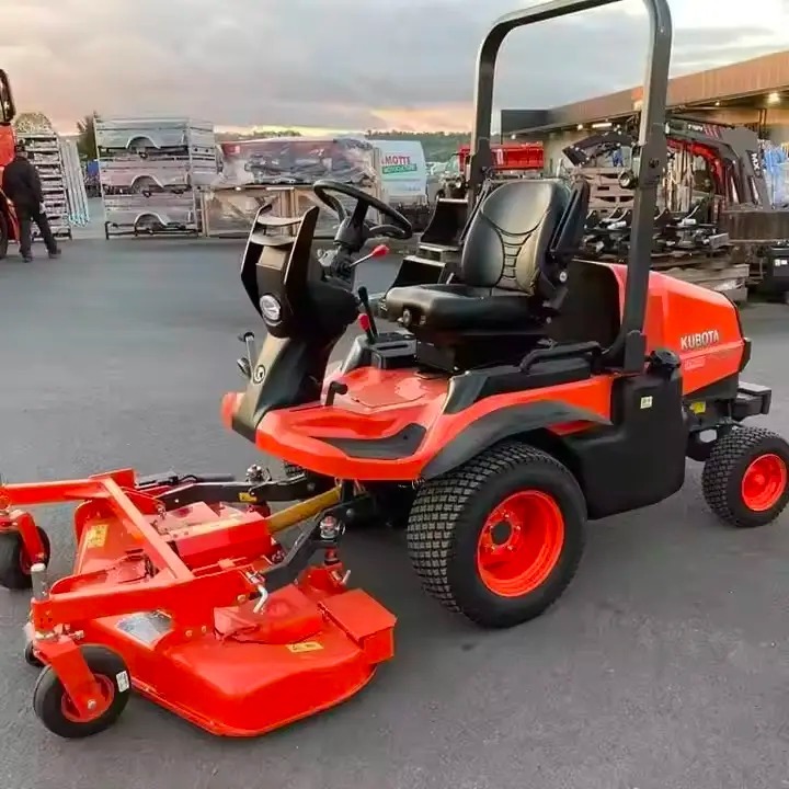 KUBOTA F2890 LAWN MOWER - Image 2