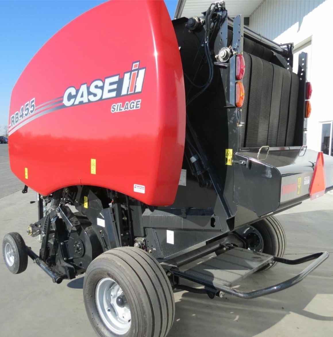 CASE IH RB455 ROUND HAY BALER