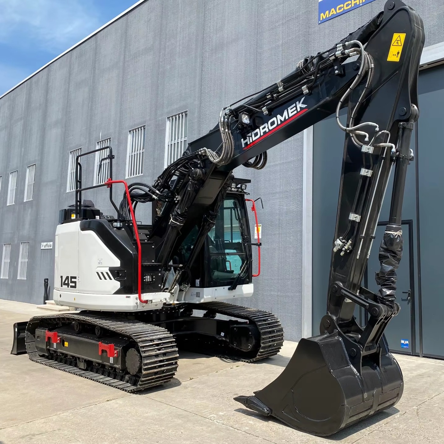 HIDROMEK HMK 145LC EXCAVATOR - Image 6