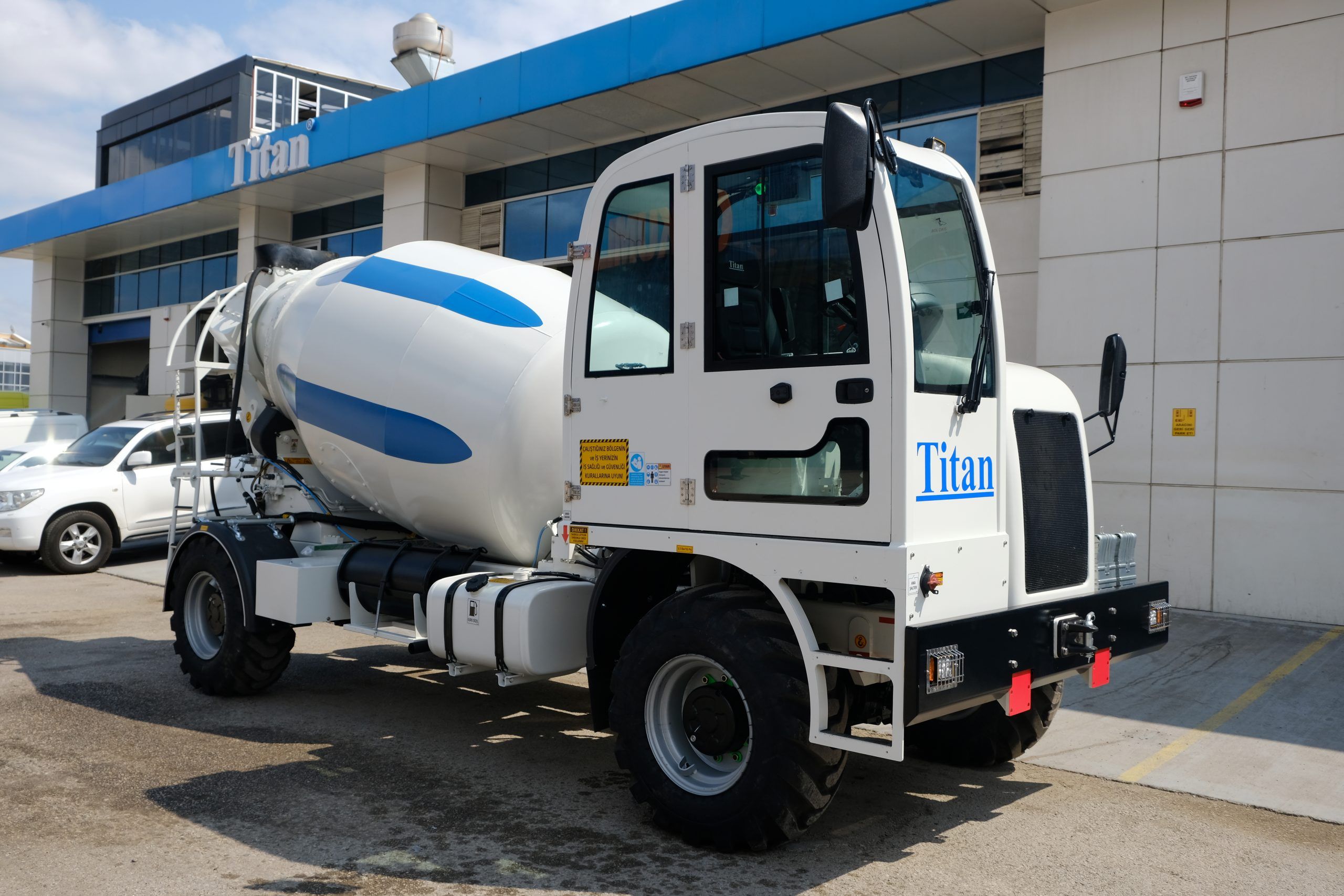 Titan TM05 Concrete Transmixer - Image 3