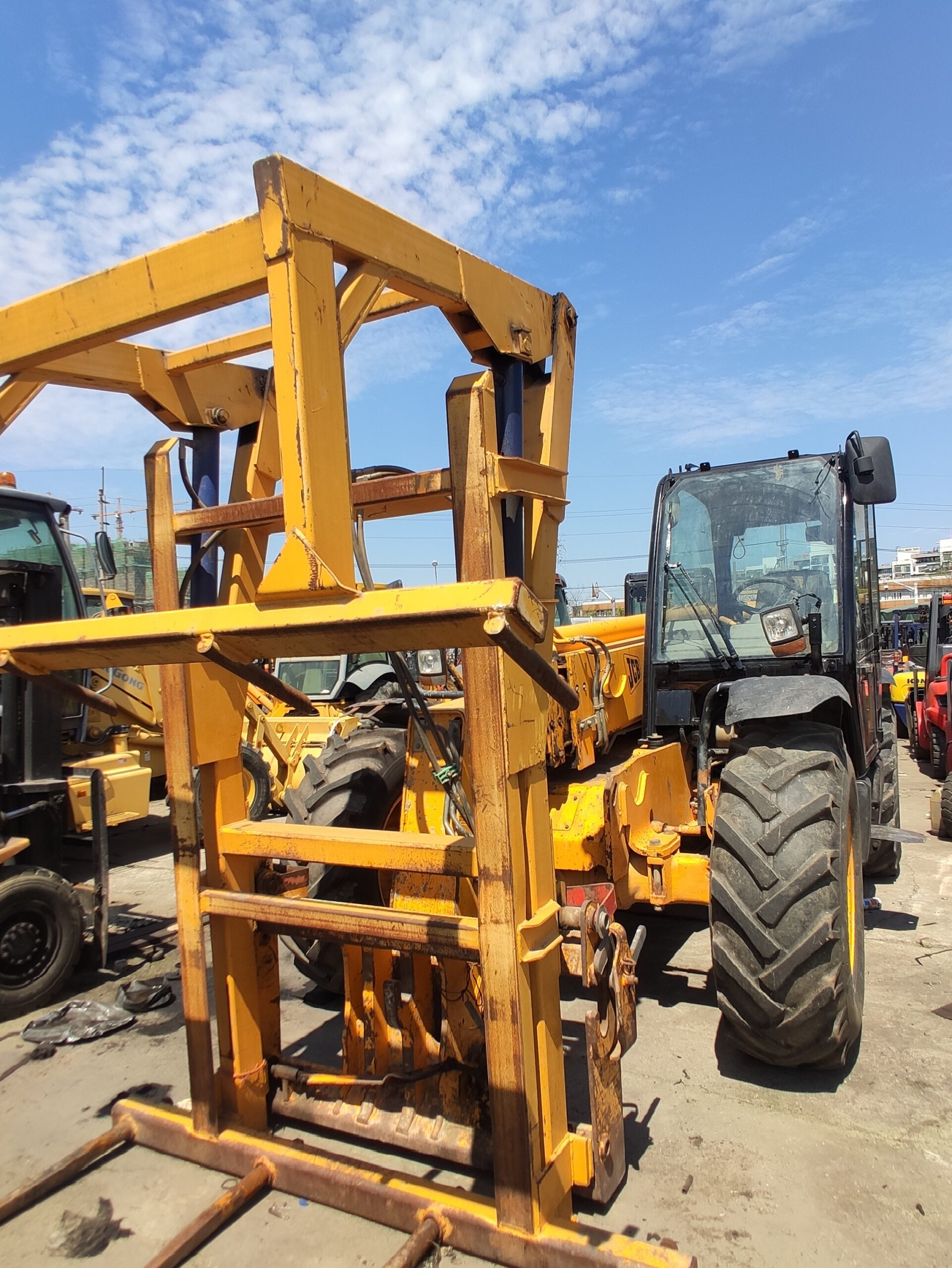 JCB ROTATING TELEHANDLER FORKLIFT - Image 5