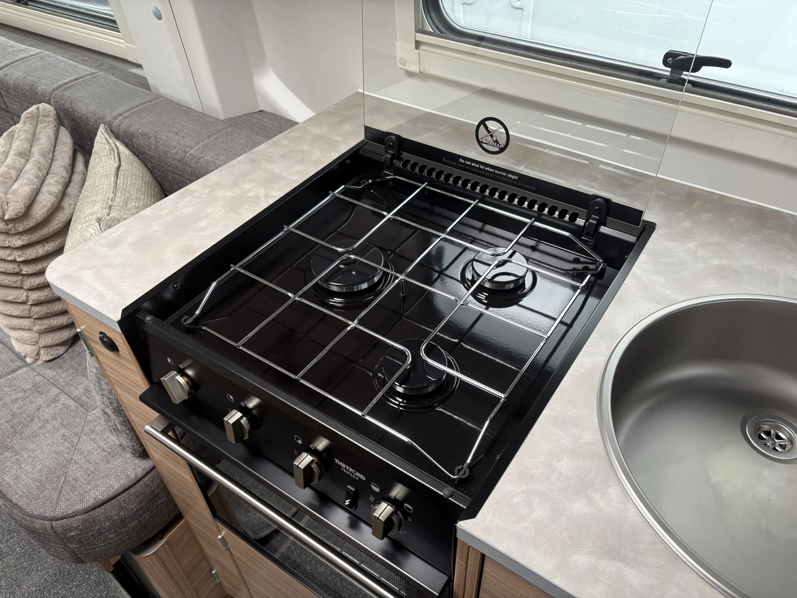 New Bailey Endeavour B63 (2025) – Stilo Pack – 2 Berth Motorhome - Image 4