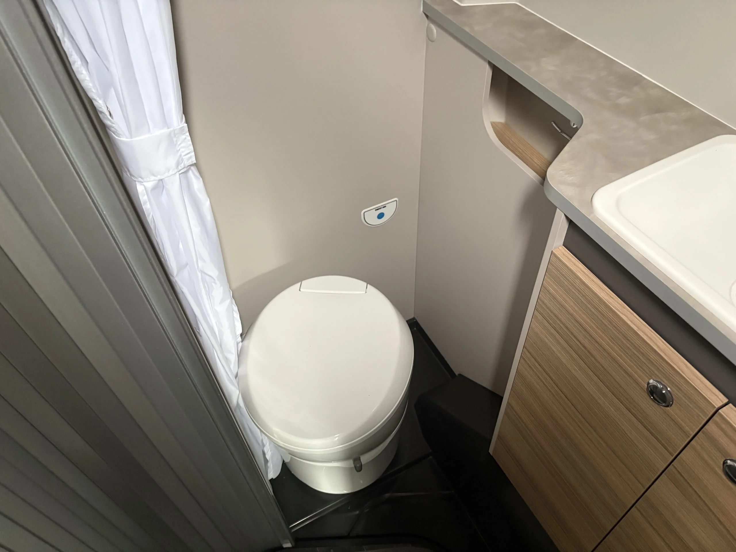 New Bailey Endeavour B63 (2025) – Stilo Pack – 2 Berth Motorhome - Image 2