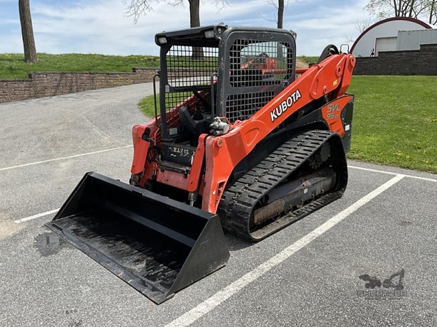 KUBOTA SVL95-2 MINI SKID STEER LOADER - Image 3