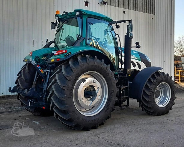 LOVOL P7240 TRACTOR - Image 3