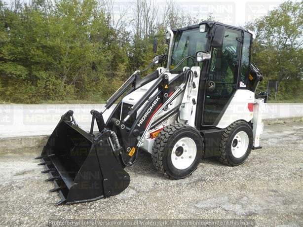HIDROMEK HMK102B BACKHOE LOADER - Image 2