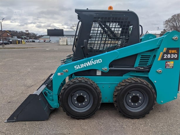 SUNWARD SWL2830 SKID STEER LOADER - Image 5