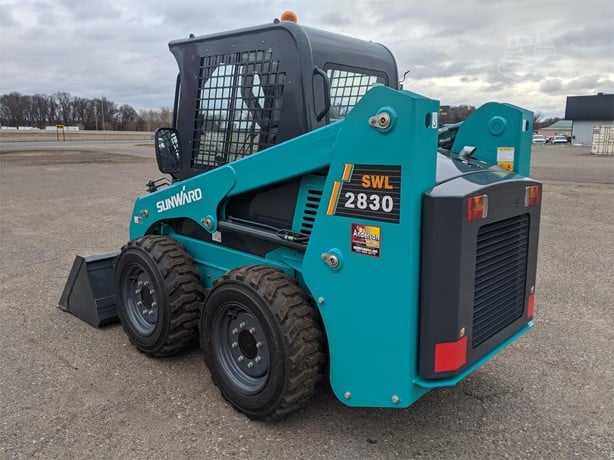 SUNWARD SWL2830 SKID STEER LOADER - Image 6