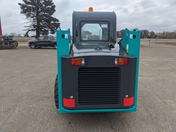 SUNWARD SWL2830 SKID STEER LOADER - Image 7