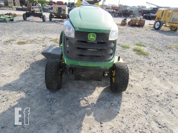 JOHN DEERE D105 LAWN MOWER - Image 2