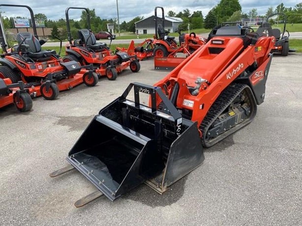 MINI KUBOTA SCL1000 SKID STEER LOADER