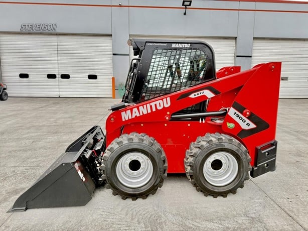 MANITOU 1900R SKID STEER LOADER - Image 2